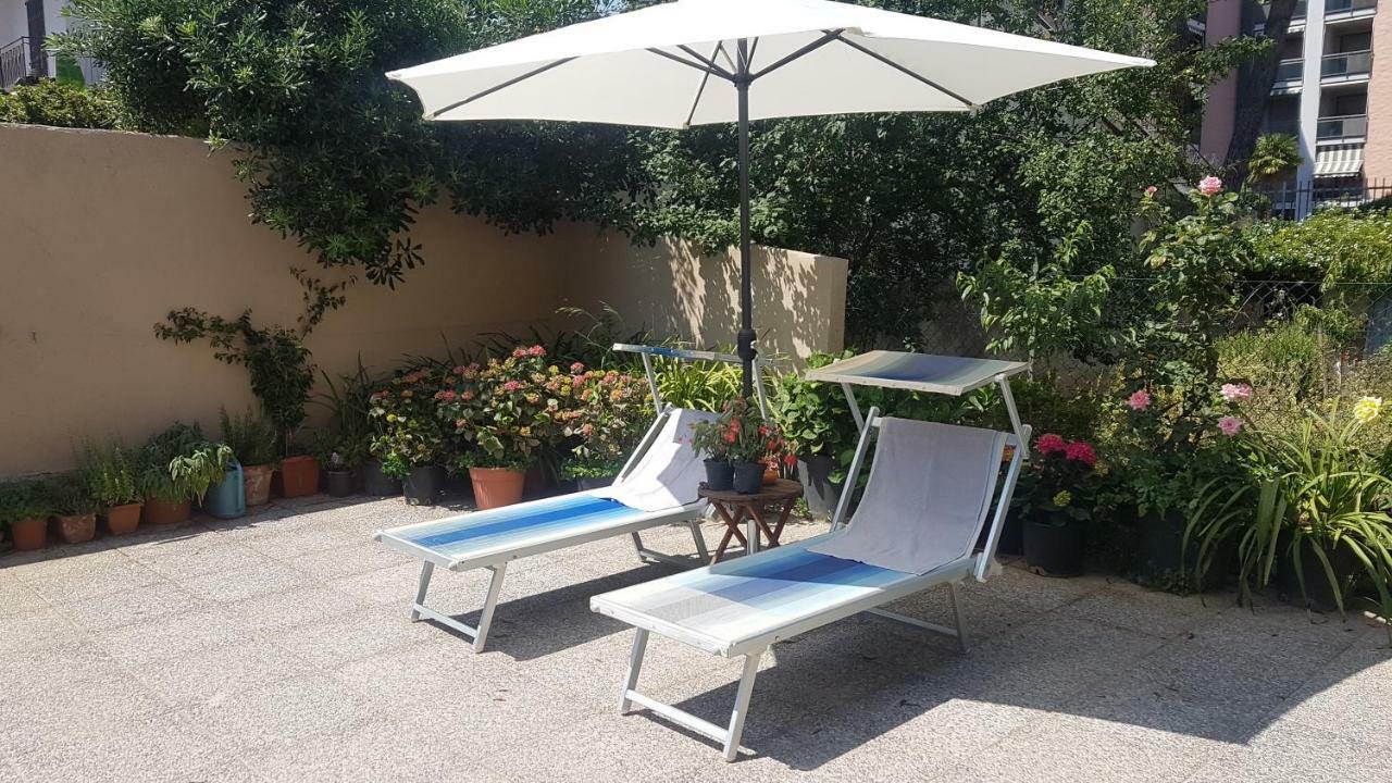 La Maisonnette Di Anna Taggia Exterior foto